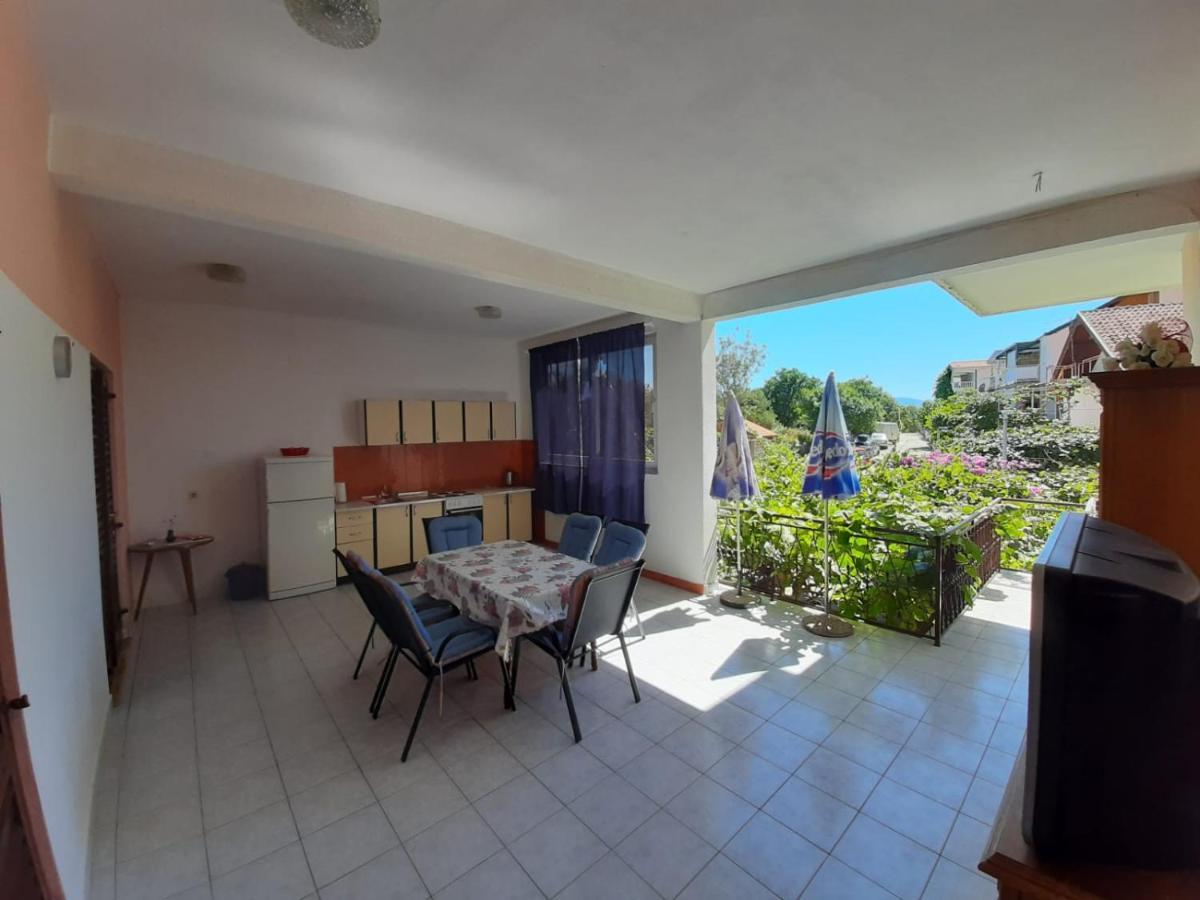 Vistica Apartment'S Podaca Exterior photo